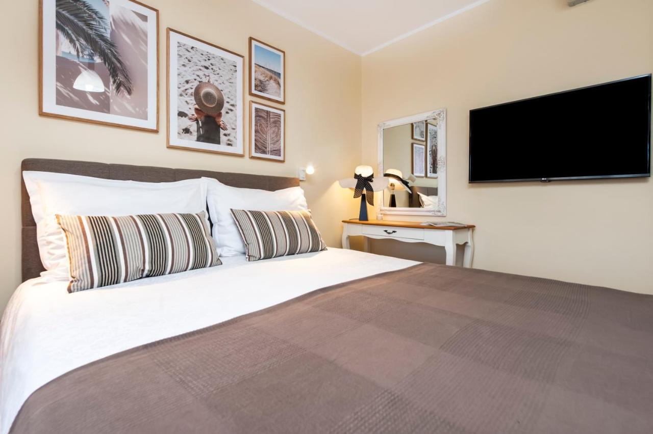 Apartments Villa Istria Rovinj Eksteriør bilde